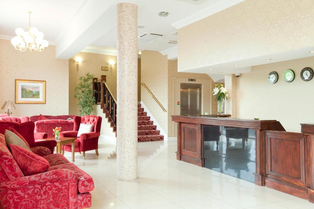 Riverside Park Hotel Macroom Eksteriør billede